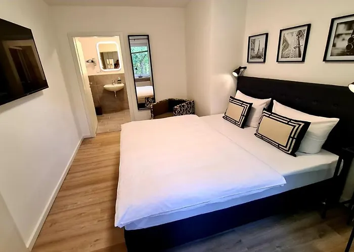 Hotell Moes Diner Schloß Holte-Stukenbrock